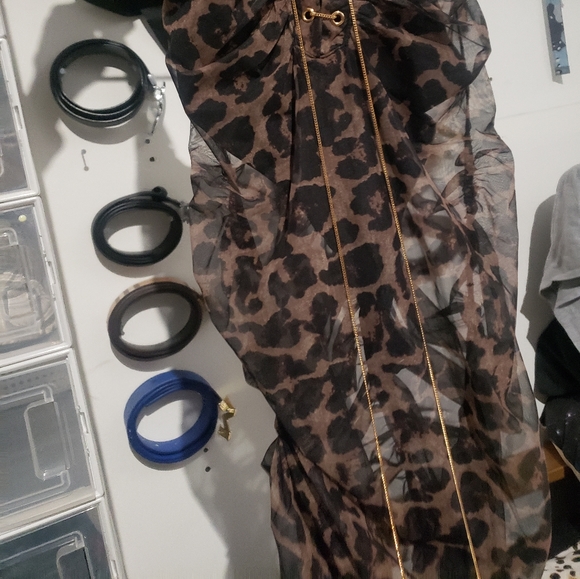NWOT LEOPARD CHAIN DRESS FROM FASHION NOVA - Picture 6 of 7